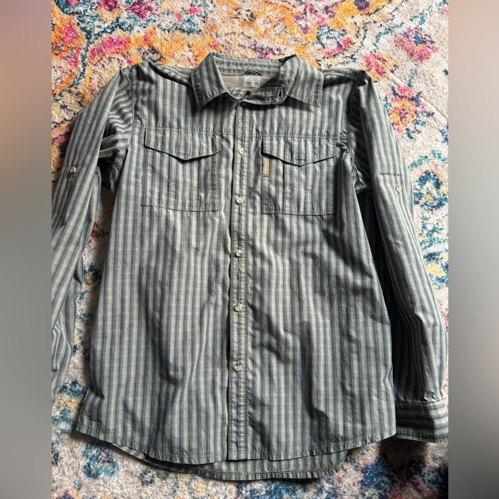 Columbia Long Sleeve Button Down Shirt